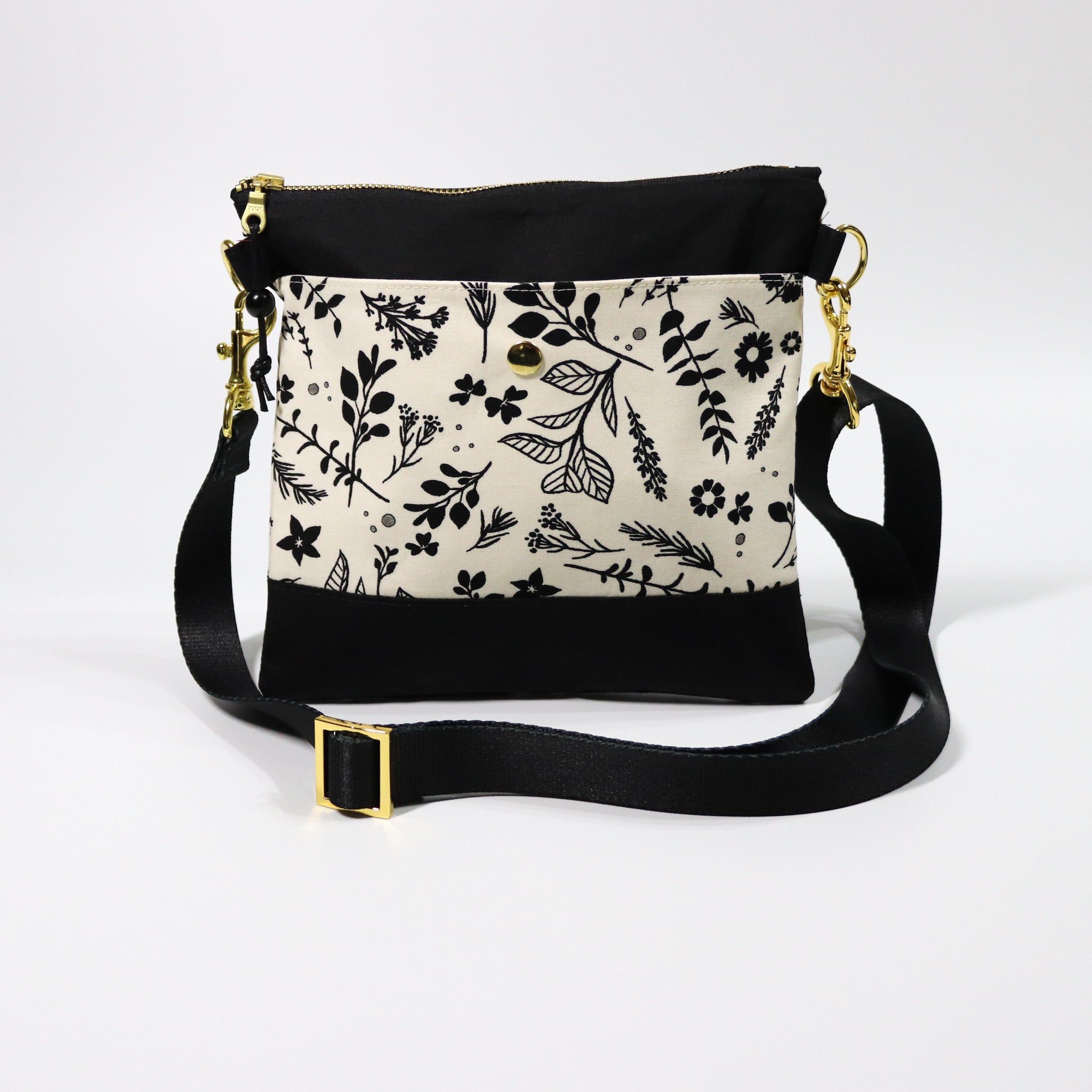 White Flower Crossbody