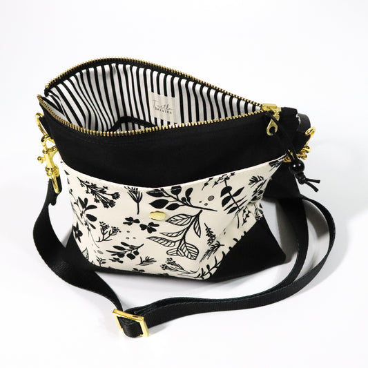 White Flower Crossbody