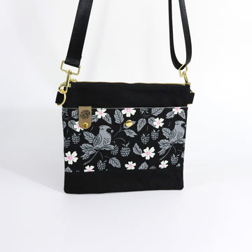 Black Cardinal Crossbody